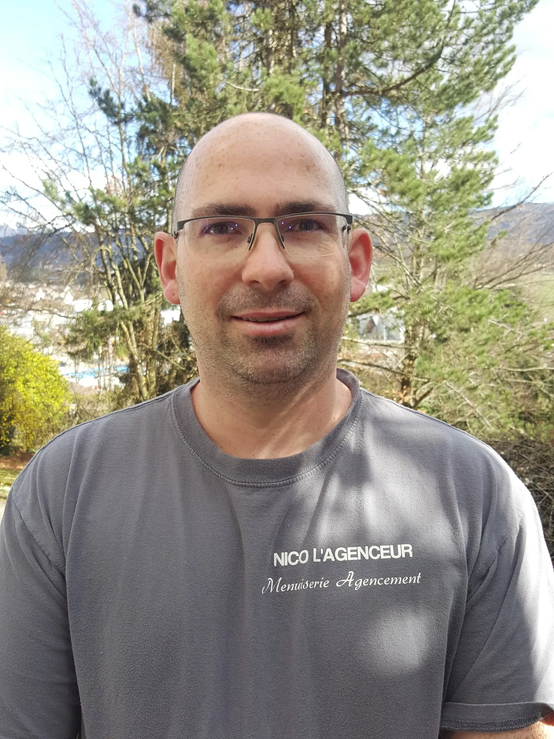 Nicolas, Co-gérant